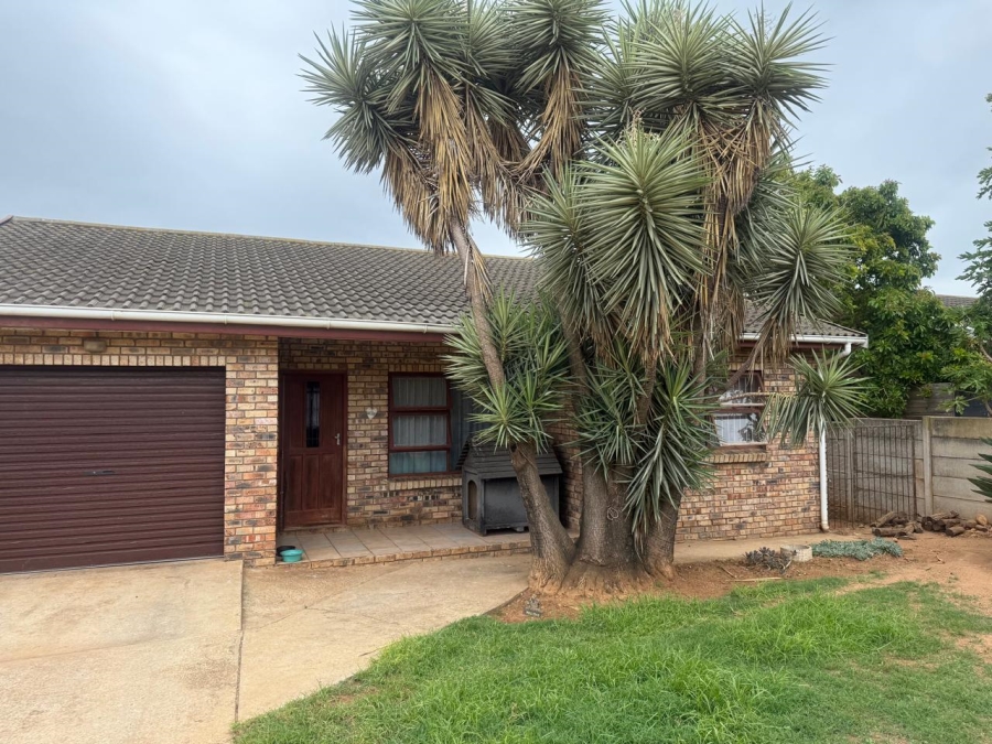  Bedroom Property for Sale in Azalea Park Eastern Cape